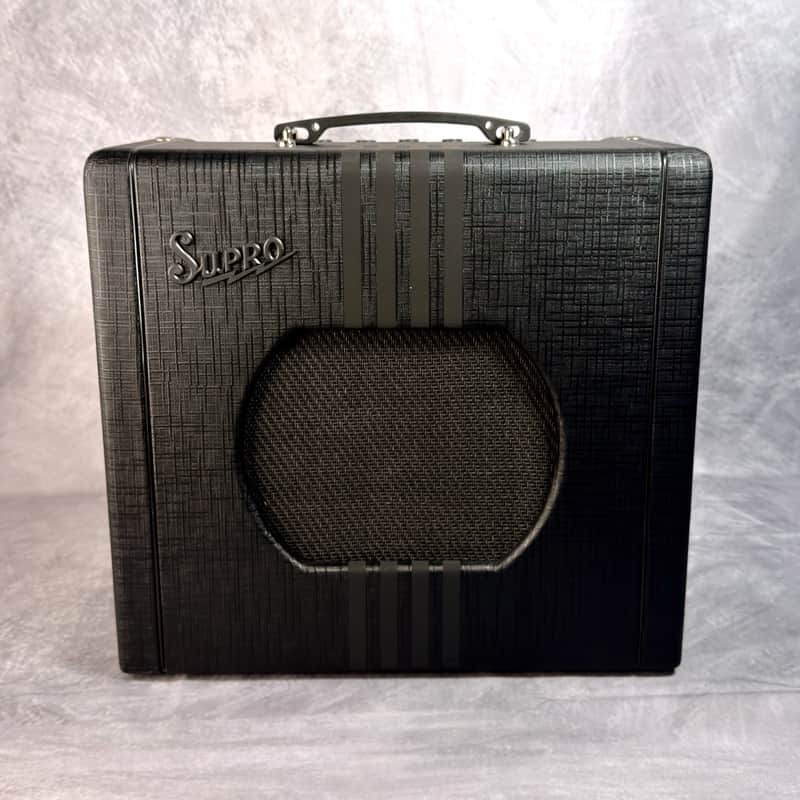 Supro Delta King 10 1x10 5W Tube Guitar Combo Amp image 1