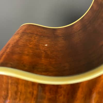 Taylor W14C 1999 Western Red Cedar / Figured Claro Walnut w/ OHSC & Fishman Pickup image 10