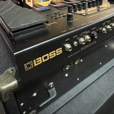 Boss GT-100 Effects Processor MultiEffect Pedal image 3