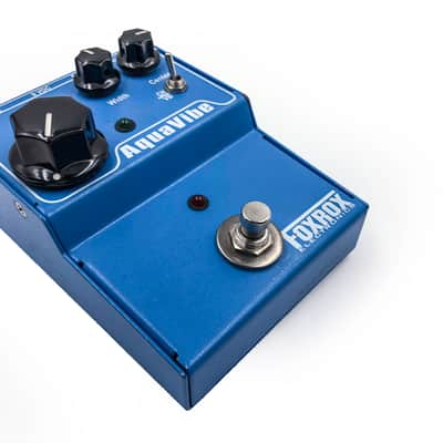 FoxRox Electronics Aqua Vibe Owned by J Mascis of Dinosaur Jr. image 5