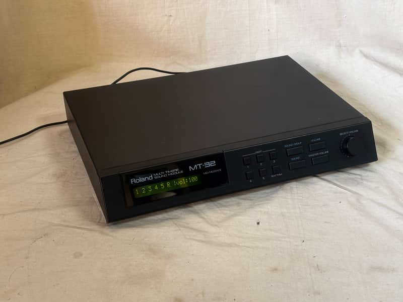 Roland MT 32 Multi Timbre Sound Module W Power Supply LA Reverb roland-mt-32-multi-timbre-sound-module-w-power-supply-la-reverb