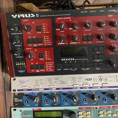 Access Virus B Desktop Digital Synthesizer 1999 - 2002 - Black / Red image 5