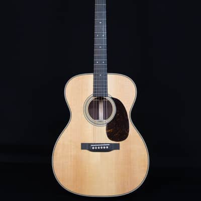 Martin 000-28 Standard Series Acoustic - 2025 Model image 5