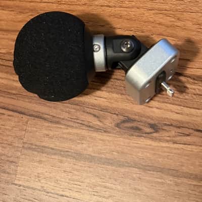 Shure MOTIV MV88 iOS Digital Stereo Condenser Microphone 2015 - Present - Black image 2