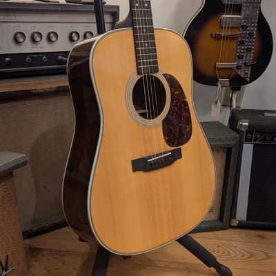 Martin HD-28 2012 - Natural Gloss image 4