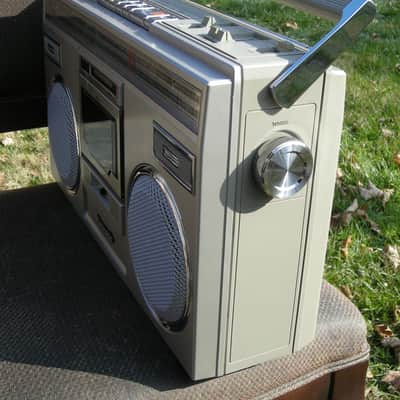 Vintage Panasonic Boombox ! 80's Jambox, RX-5100, radio. Great shape! Tape player image 13