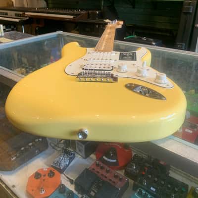 Fender Player Stratocaster 2022 - Buttercream image 9