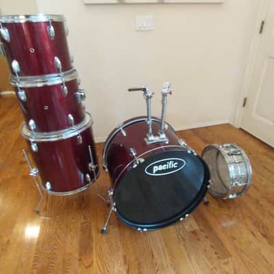Pacific PDP 13 round X 11 Inch Rack Tom, Cherry Gloss Finish, Evans Head - Nice! image 8