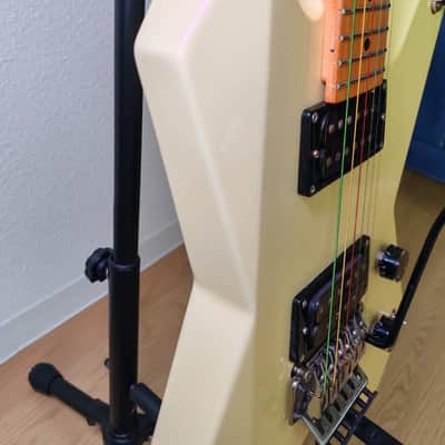 ESP KG Pirates Explorer Akira Takasaki Loudness - White Cream - JAPAN MIJ image 11