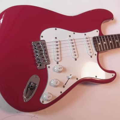 E-Gitarre Fender american standard stratocaster 1992 - cherry red mit Koffer image 2