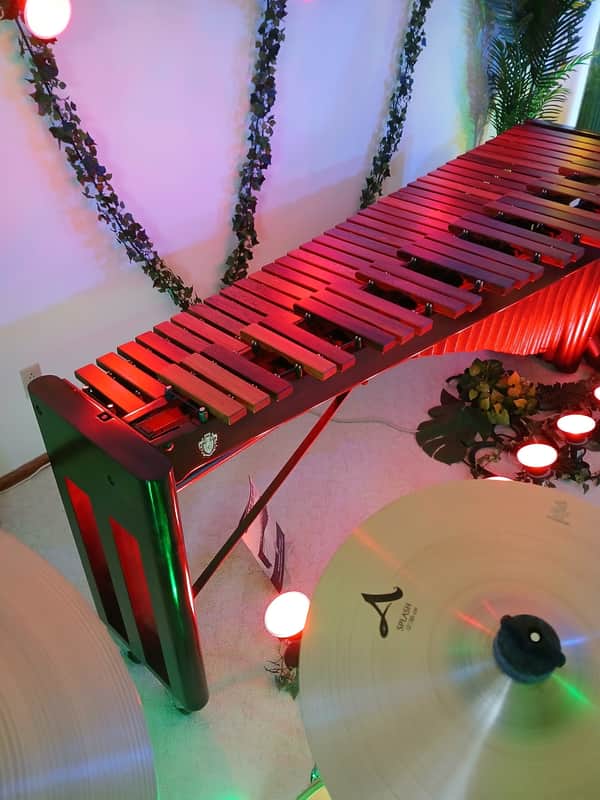 Musser M500 5 Octave Concert Grand Soloist Marimba