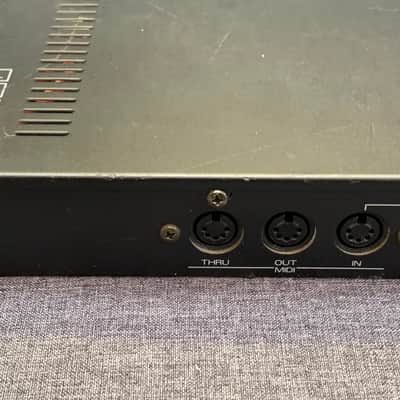 Roland GR-50 Guitar Synthesizer 19“ Rackmount image 8