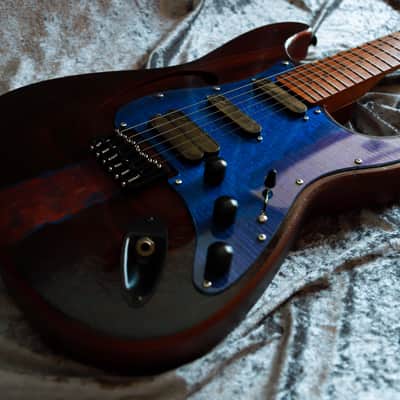 GB Liuteria Traditional Strato semi hollow rosewood and blue resin image 22