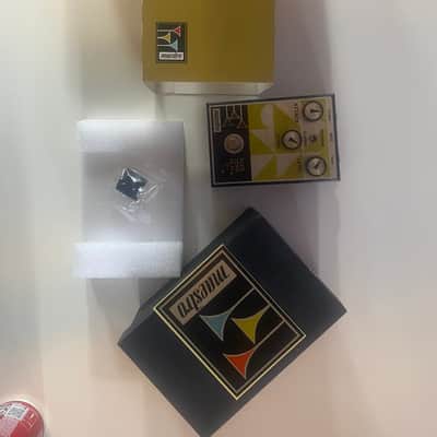 Maestro Fuzz-Tone FZ-M 2022 - Present - Yellow Graphic image 5