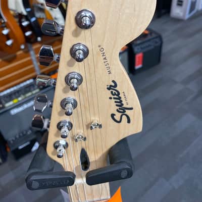Squier Sonic Mustang HH - Flash Pink image 4