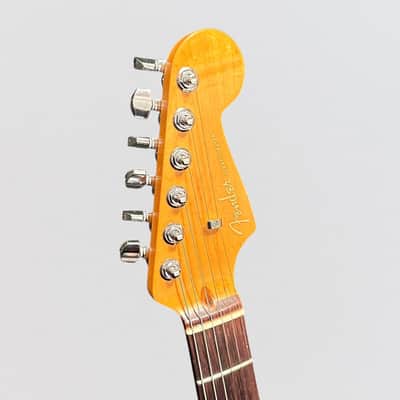 Fender American Ultra Stratocaster USA Electric Guitar 2020 - Arctic Pearl image 6