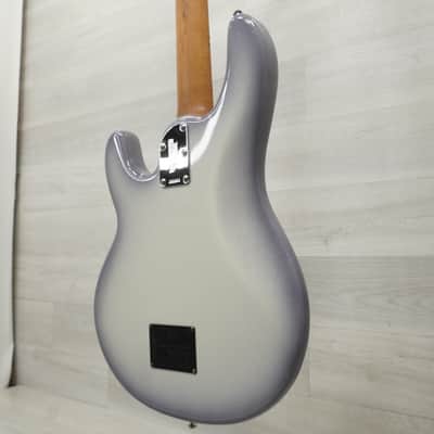 Used Ernie Ball Music Man Stingray Special 4h Bass Guitar White image 7