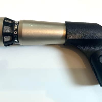 AKG D1000E Vintage Dynamic Microphone w/Clip image 1