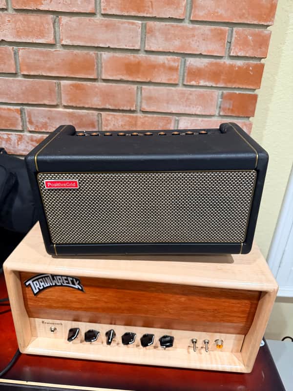 Positive Grid Spark 40 40-Watt 2x4" Modeling Guitar Combo 2020 - Present - Black image 1