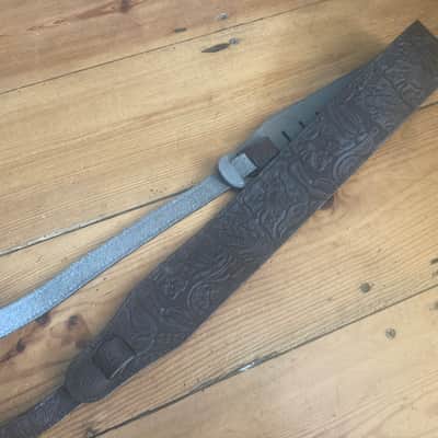 Unbranded Faux Leather 'Tooled style' Guitar Strap image 1