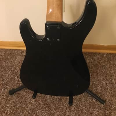 Peavey Forum - Black image 10