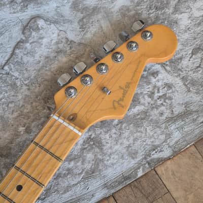 Fender American Ultra Stratocaster HSS 2022 - Texas Tea image 7
