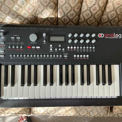 Elektron Analog Keys 37-Key 4-Voice Analog Synthesizer w/ box image 3