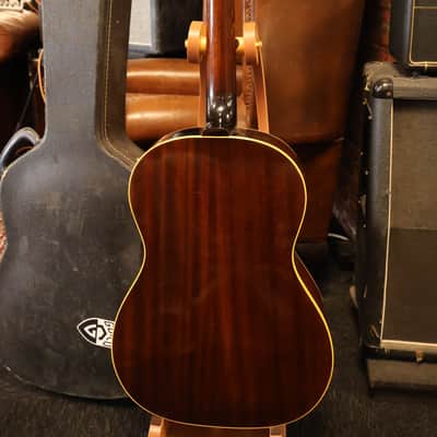 Gibson 1964 LG-1 Sunburst image 4