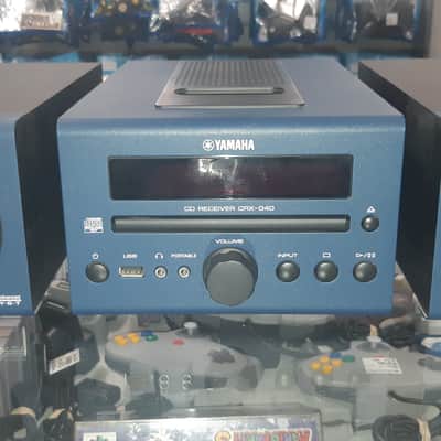Yamaha  MCR-040 Micro Component System CD Player image 1