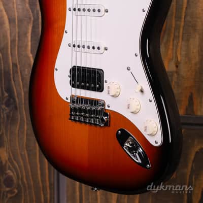 Suhr Classic S 3 Tone Burst image 5