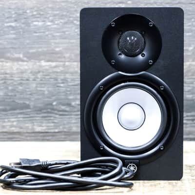Yamaha HS5 Powered Studio Monitor 2-Way Bi-Amp 5" Studio Monitor (Single) w/Box image 7