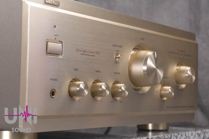 DENON PMA-2000III Stereo Integrated Amplifier in Very Good