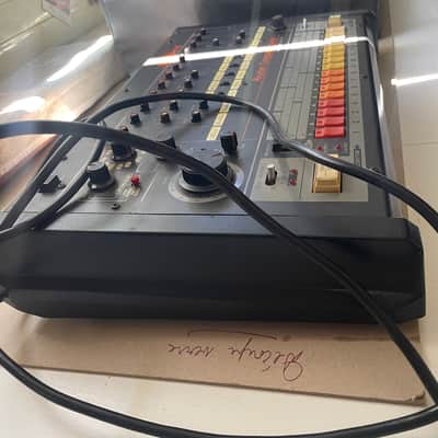 Roland TR-808 Rhythm Composer 1982 - Black image 3