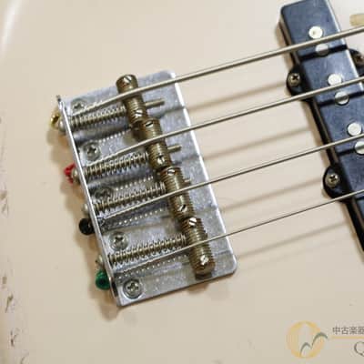 Fender Road Worn FLEA Jazz Bass Shell Pink image 10
