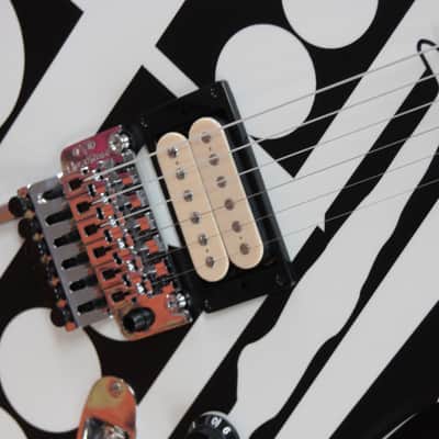 USED EVH Striped Series Circles image 2