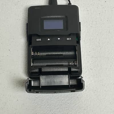 Galaxy Audio AS-1400M Any Spot Wireless In-Ear Monitor System - Band M (516-558 MHz) 2010s - Black image 4