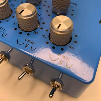 Empress ParaEQ with Boost 2010s - Blue image 4