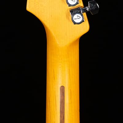 Fender American Ultra Luxe Vintage '60s Stratocaster Rosewood Fingerboard Ice Blue Metallic (344) image 6
