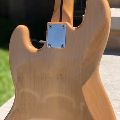 Squier Classic Vibe 70's Jazz Bass Guitar  Natural image 6
