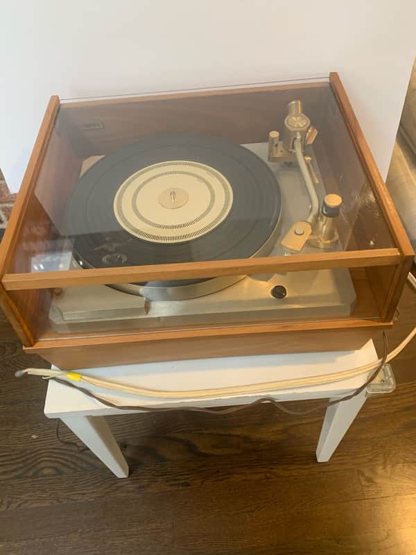 Empire  598 III Troubador  turntable image 1