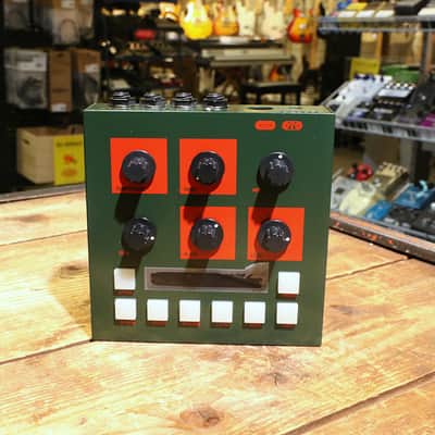 OTO Machines BOUM Warming Unit 2014 - Present - Black / Red image 3