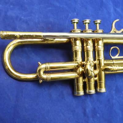 Selmer Paris Grand Prix model 20 Bb trumpet 1950 Lacquered Brass image 3