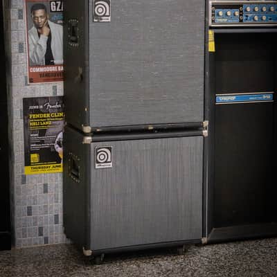 Ampeg V4B &2x10/1x15 70s image 1