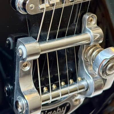 Gretsch G5235T Electromatic Pro Jet with Bigsby 2009 - Black image 4