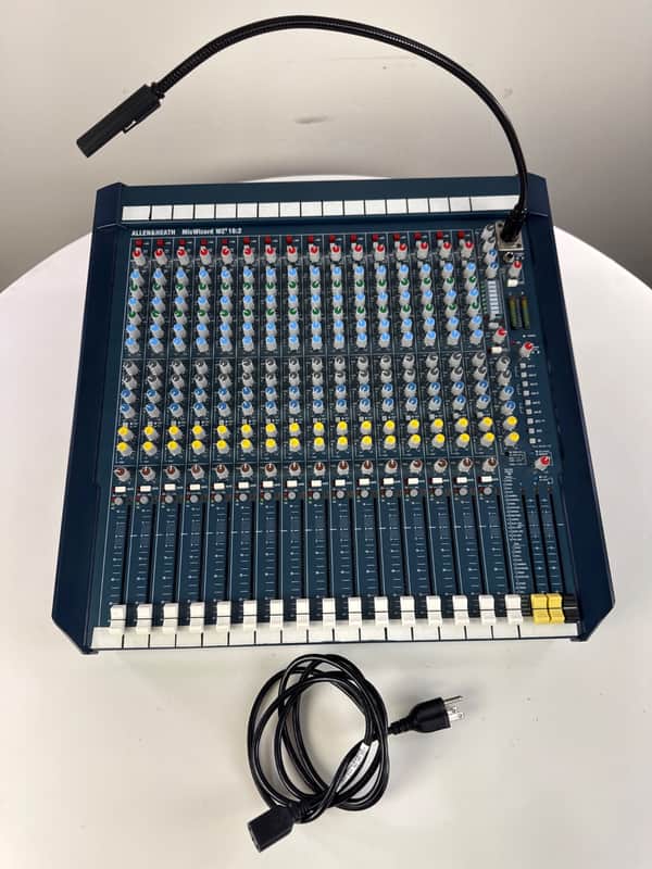 Allen & Heath MixWizard WZ3 16:2 Mixer with Detachable Lamp and Power Supply image 1
