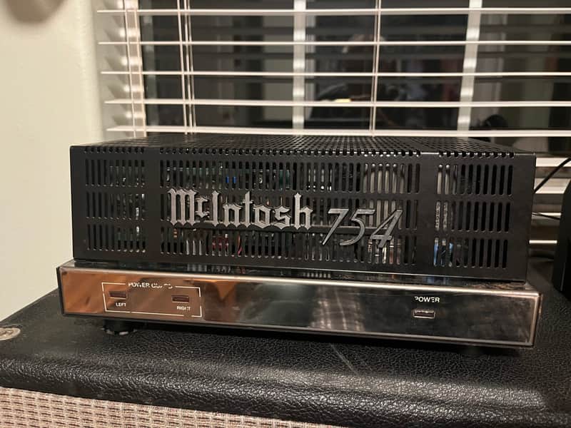 McIntosh MC754 100-Watt Stereo Solid State Power Amplifier 1988 - 1992 - Black image 1