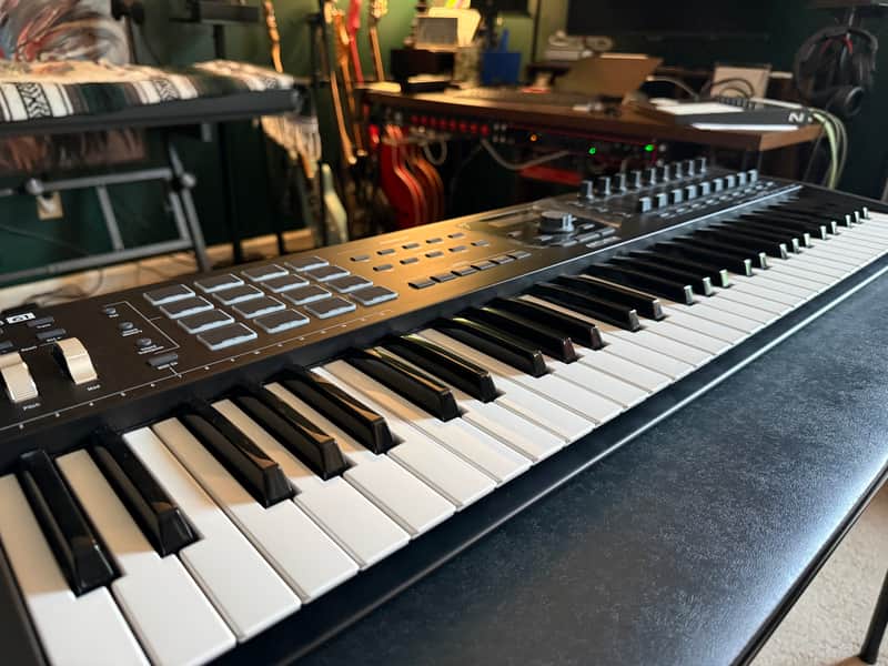 Arturia KeyLab 61 MkII MIDI Controller