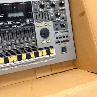 Roland MC-505 Groovebox 1998 - 2002 - Gray image 5