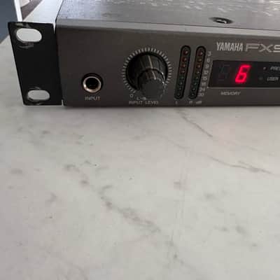 Yamaha FX900 Effect processor image 2