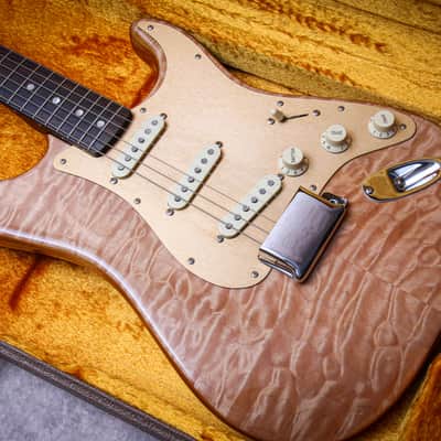 FENDER USA Rarities Series Quilt Maple Top American Original '60s Stratocaster "Natural + Rosewood" (2019) image 2
